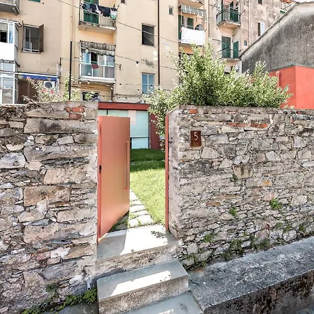 Microcosmo * Λα Σπέτσια