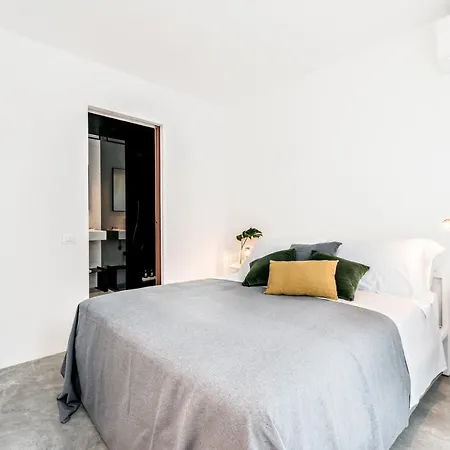 Апартаменты Microcosmo